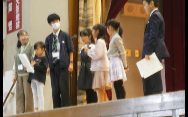 pb100073.jpg